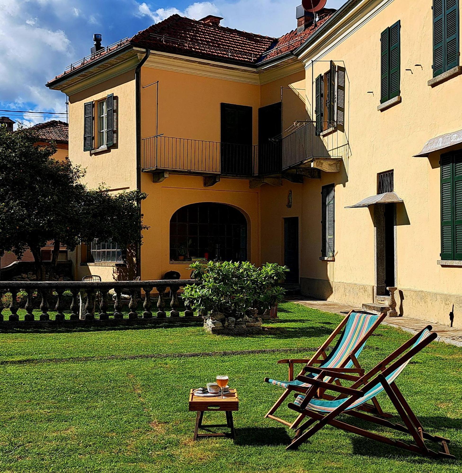 Appartamento Storico Con Giardino Soleggiato - B&B Via Rinaldi Arto Centonara Esterno foto