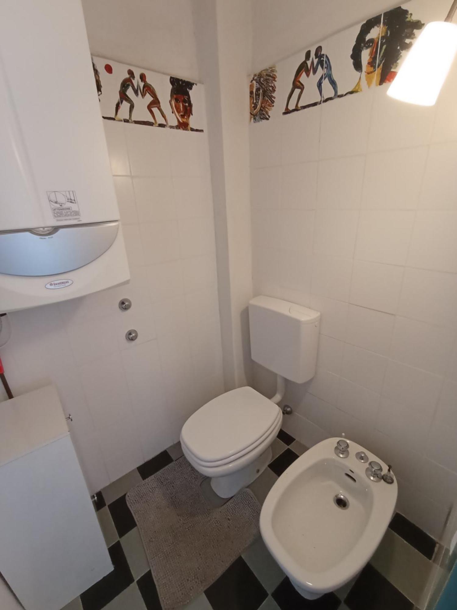 Appartamento Storico Con Giardino Soleggiato - B&B Via Rinaldi Arto Centonara Esterno foto