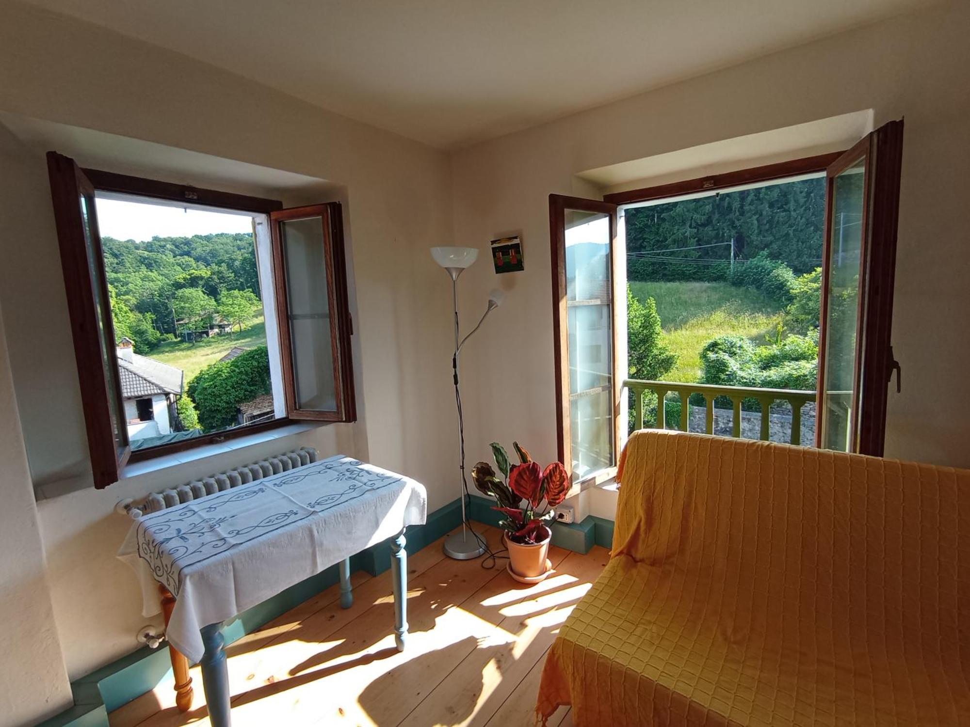 Appartamento Storico Con Giardino Soleggiato - B&B Via Rinaldi Arto Centonara Esterno foto